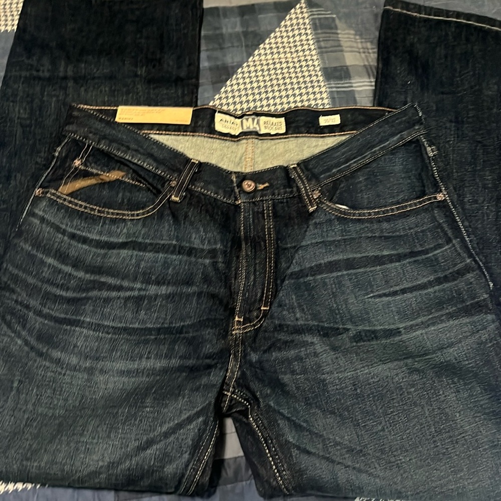 Ariat Legacy M4 NWT smoke free home
